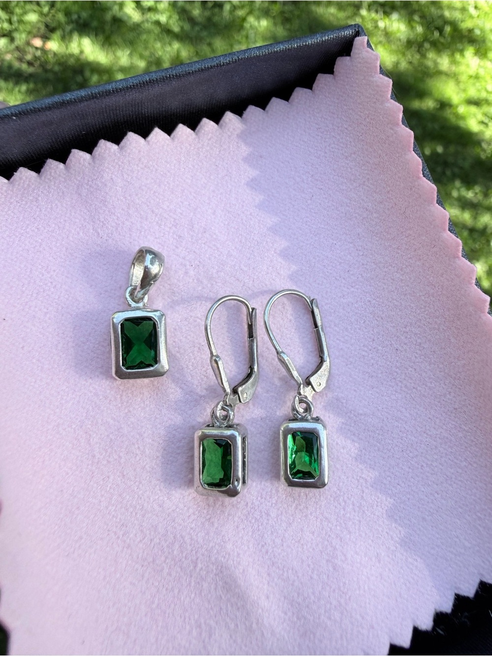 Sterling Silver Emerald Green Crystal Rectangular Pendant & Earrings Set
